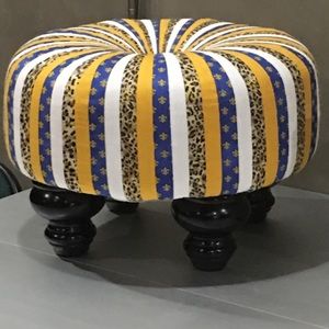 Meet your Posher, Lou